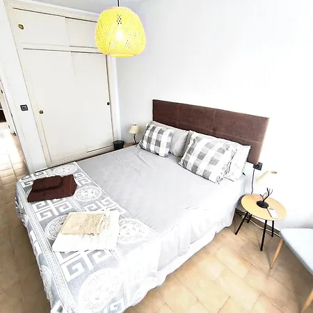 Cabo Huertas Homestay *